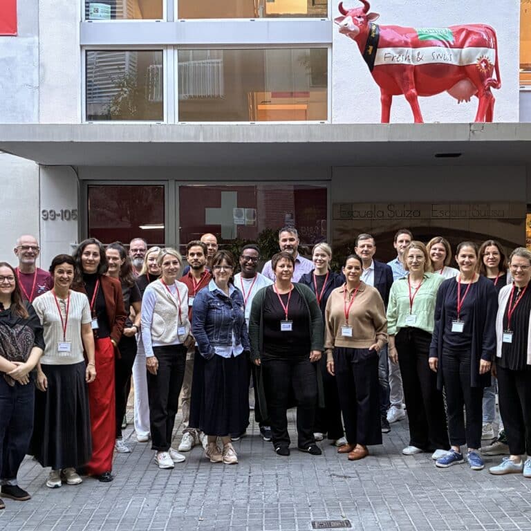 Teilnehmende des DAS-Moduls Schulleitung der PHZH an der Schweizerschule in Barcelona